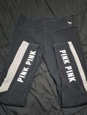PINK Victoria's Secret Black & Gray Logo Leggings